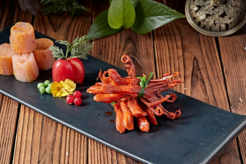 韩国泡菜配飘香卤味鸭舌图片