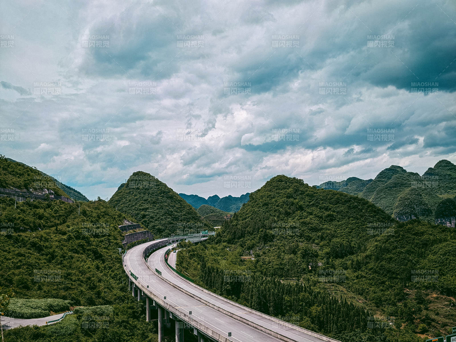 东峰林环城高速图片