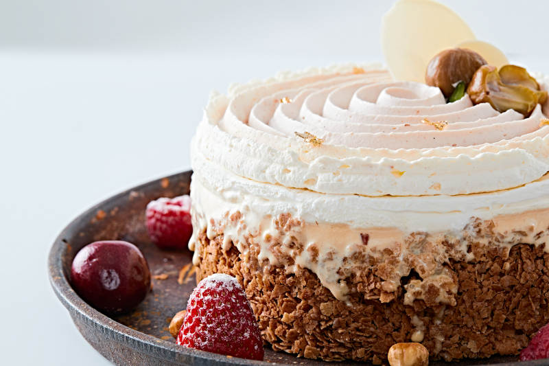 香烤坚果碎烧板栗金箔冰激凌蛋糕图片