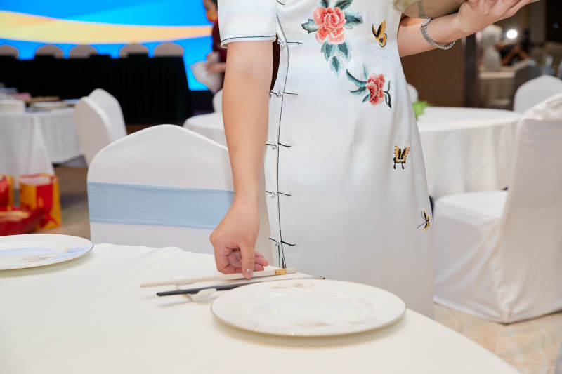 中餐餐桌礼仪与服务图片