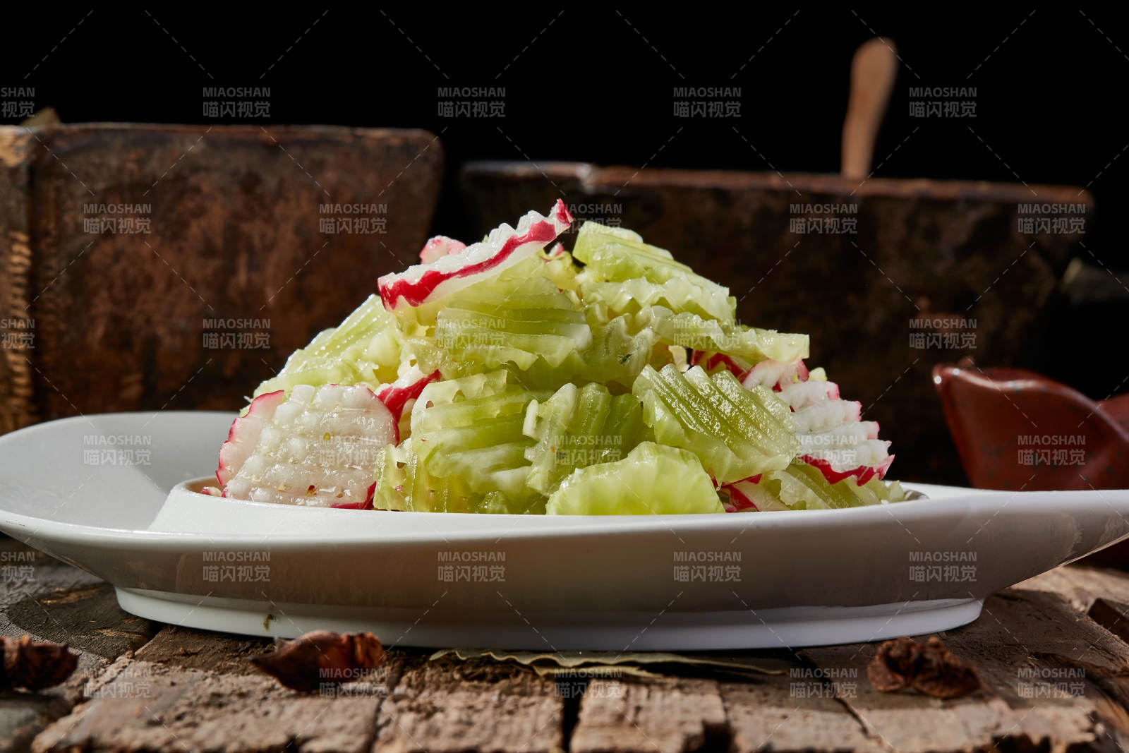 凉拌双脆芦笋樱桃萝卜图片