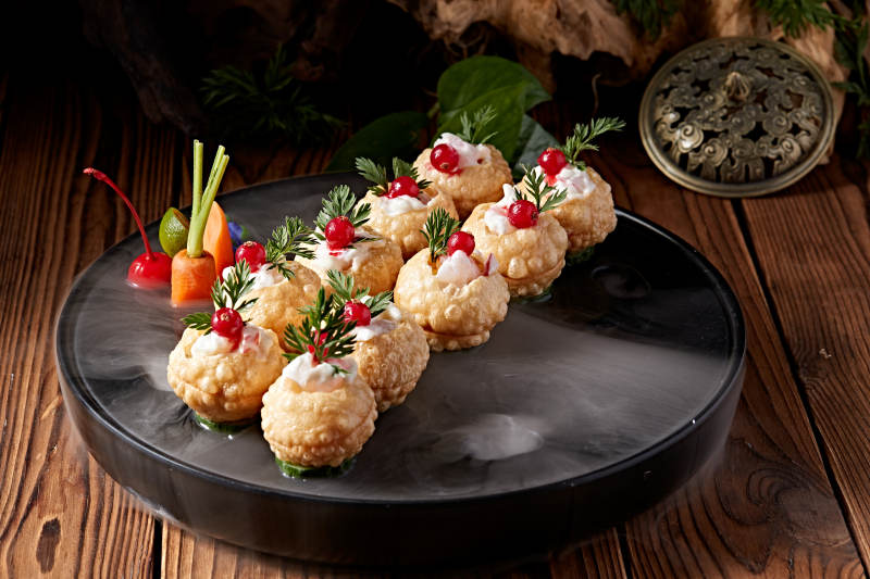 鲷鱼刺身沙拉果味脆皮球图片