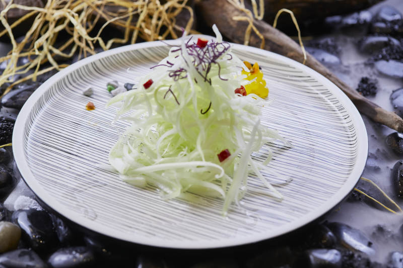 凉拌西芹丝图片