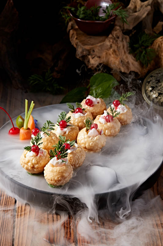 鲷鱼刺身沙拉果味脆皮球图片