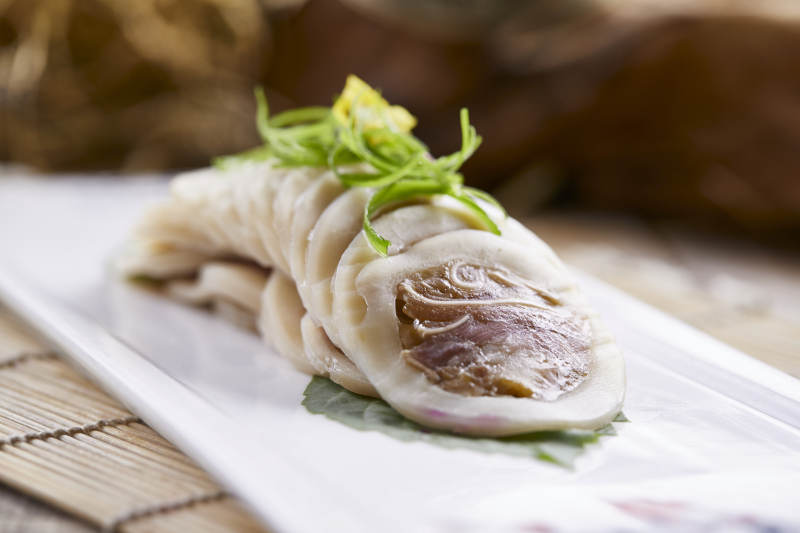 鱿鱼猪耳卷切片图片