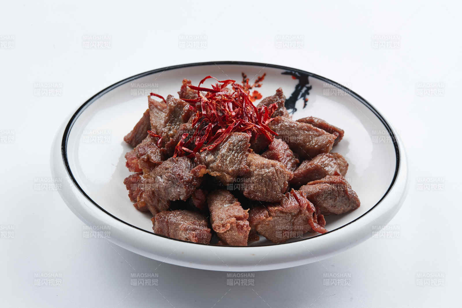 半成品菜辣椒丝牛腩图片