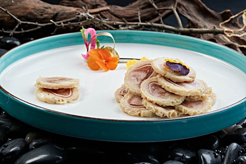 猪儿鱿鱼卷切片图片