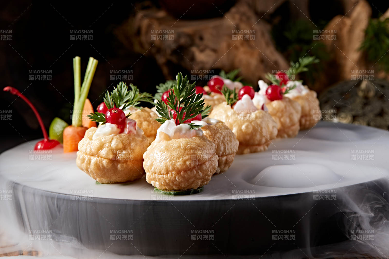 鲷鱼刺身沙拉果味脆皮球图片