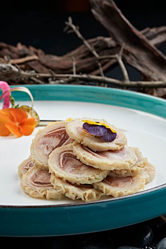 猪儿鱿鱼卷切片图片