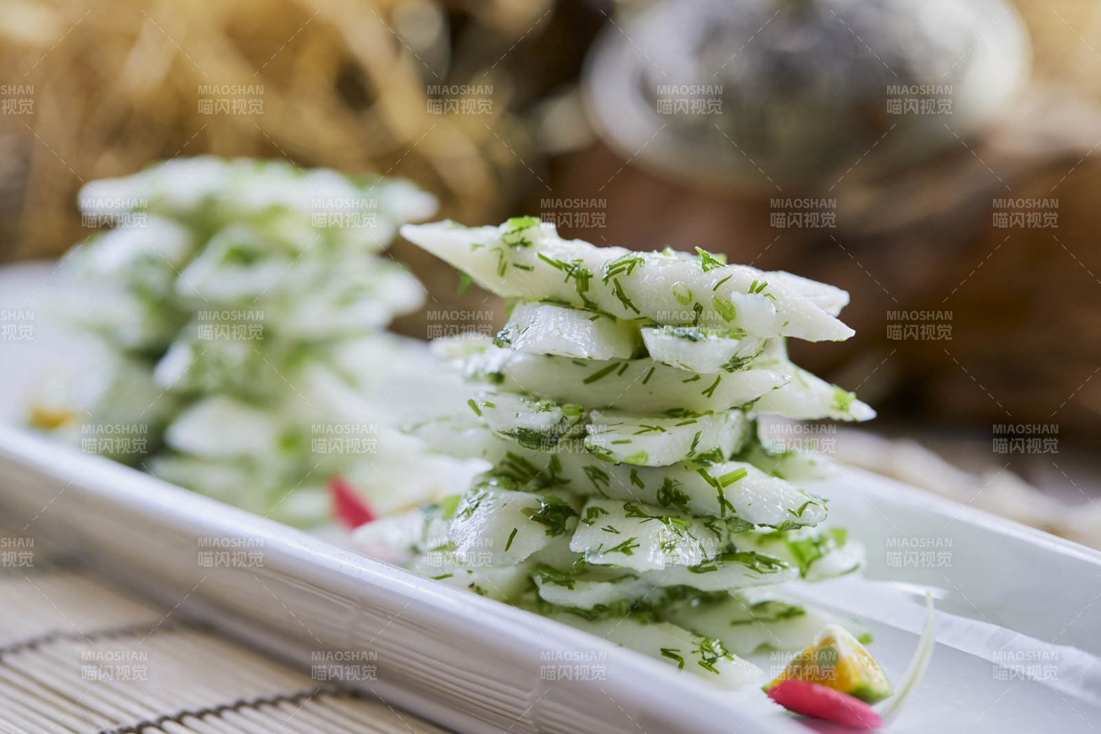 精美凉菜茴香山药图片