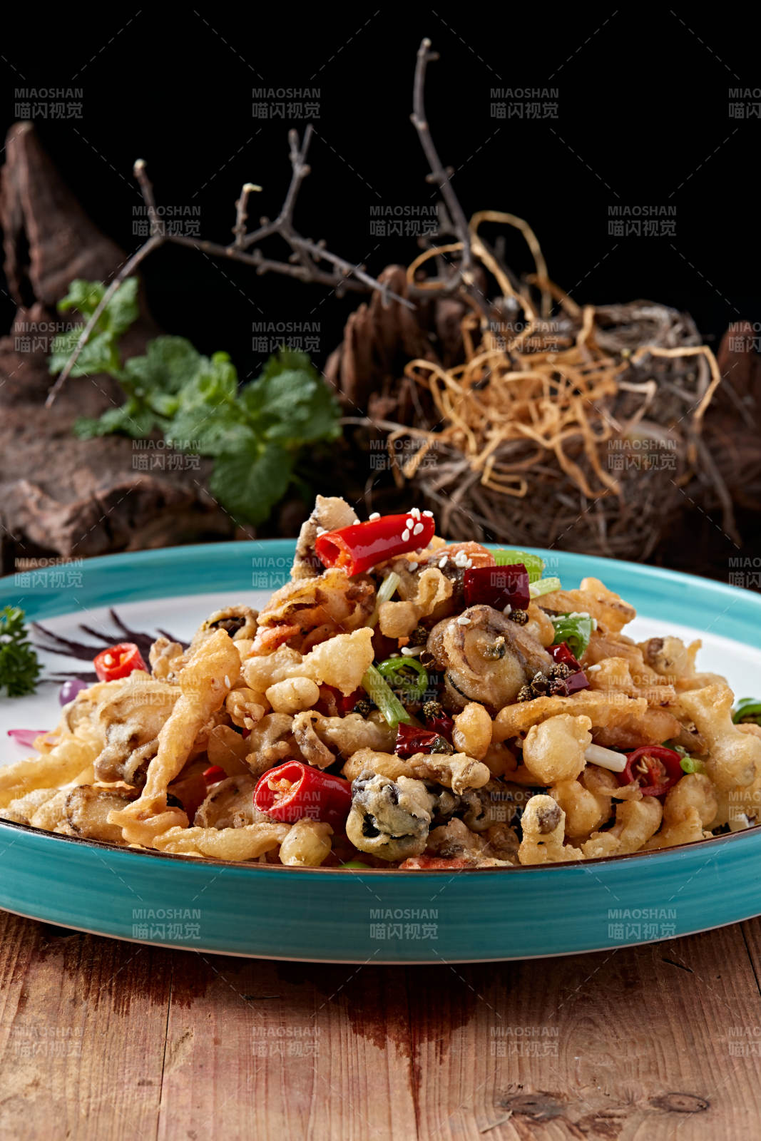 油炸海鲜山珍菌图片