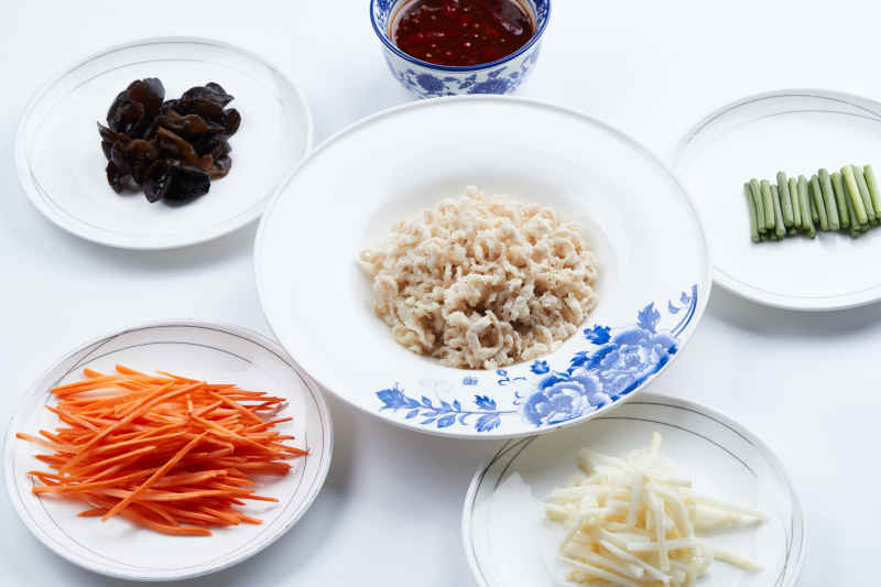 半成品菜鱼香肉丝配料图片