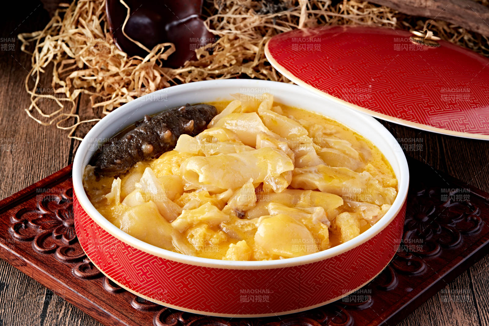 燕鲍翅浓汤四宝图片