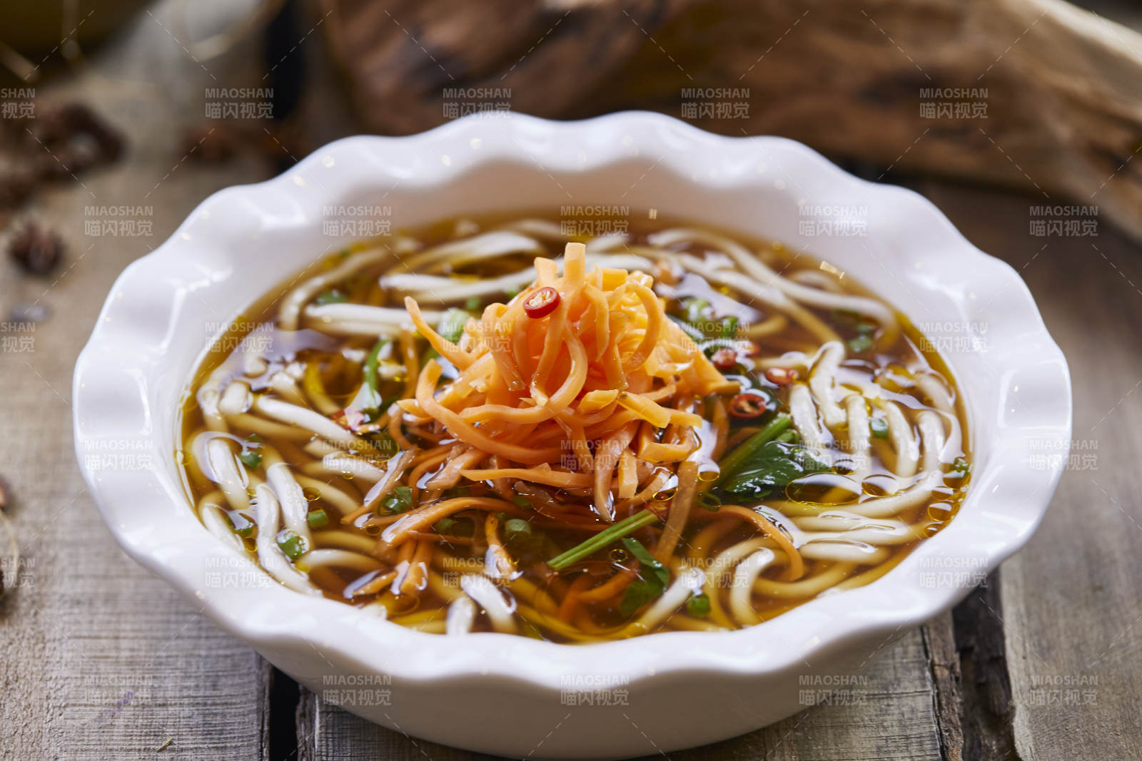 清凉酸汤土豆粉图片