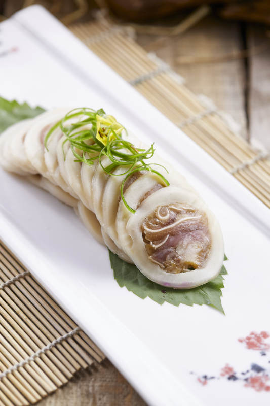 鱿鱼猪耳卷切片图片