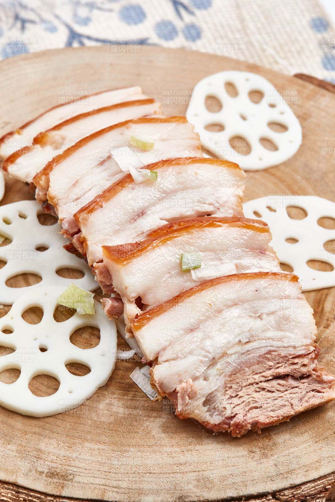 柴沟堡熏肉烟熏五花肉图片