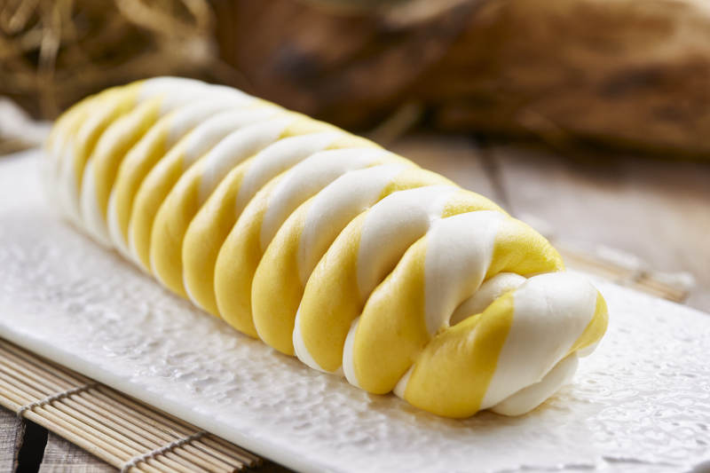 双色蒸花卷图片