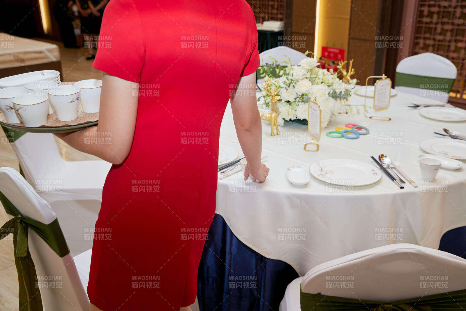 中餐餐桌礼仪与服务图片