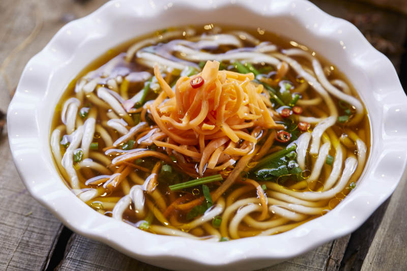 清凉酸汤土豆粉图片