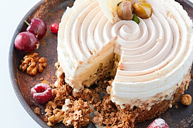 香烤坚果碎烧板栗金箔冰激凌蛋糕图片