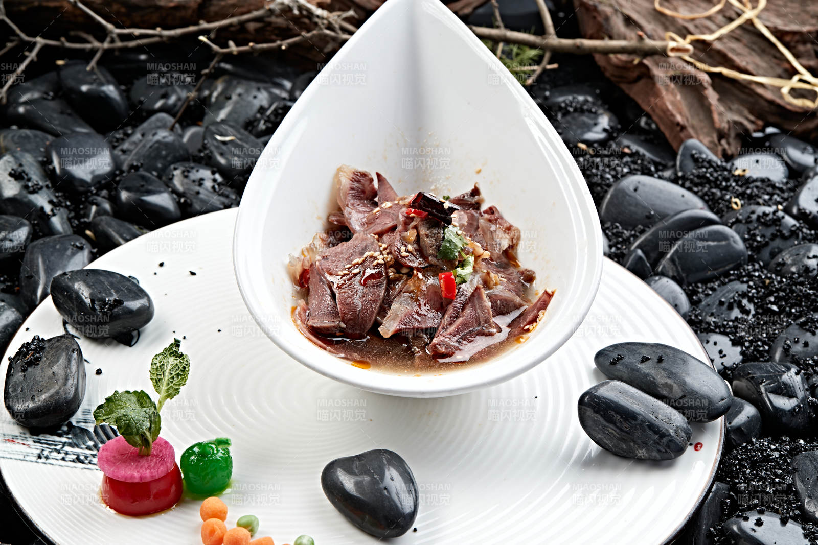 川味香辣牛腱子图片