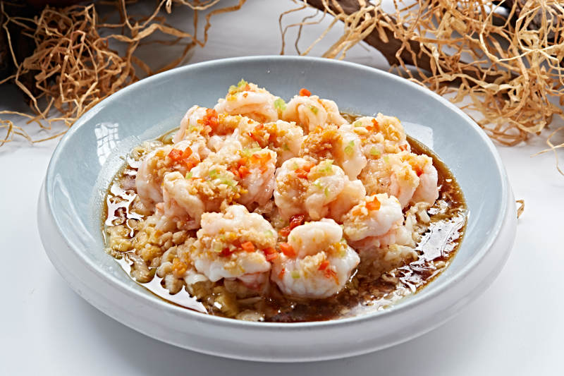 酸菜烧大虾球图片