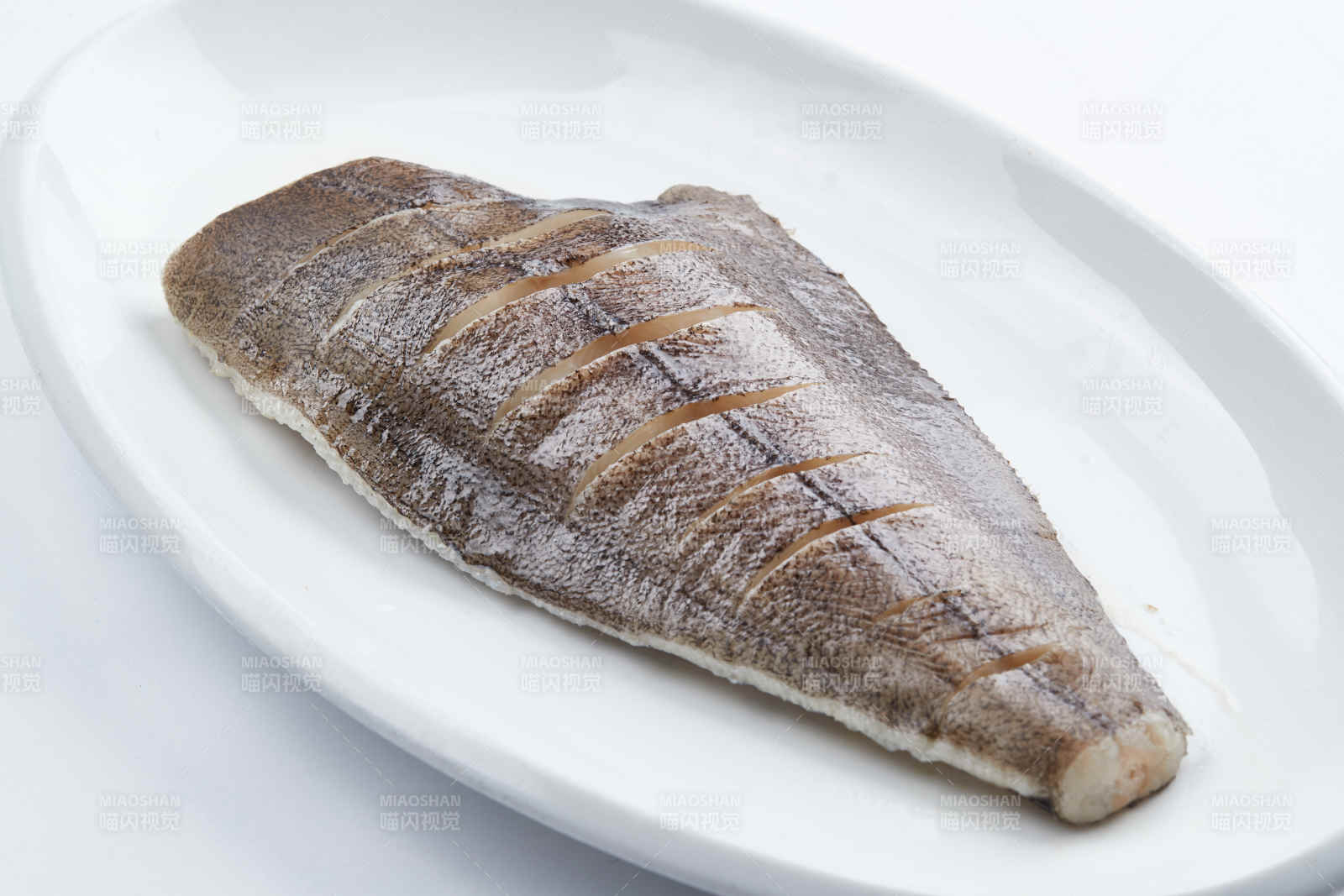 半成品菜鲽鱼尾配料图片