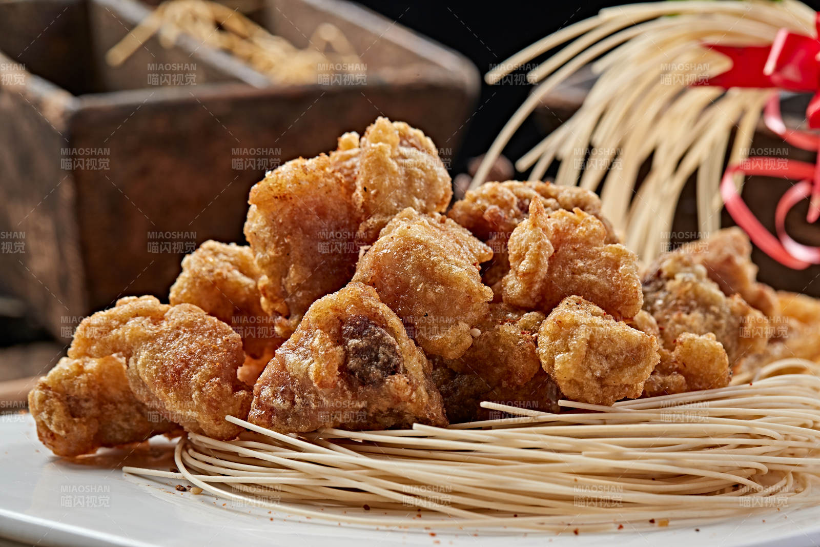 金牌蒜香骨图片