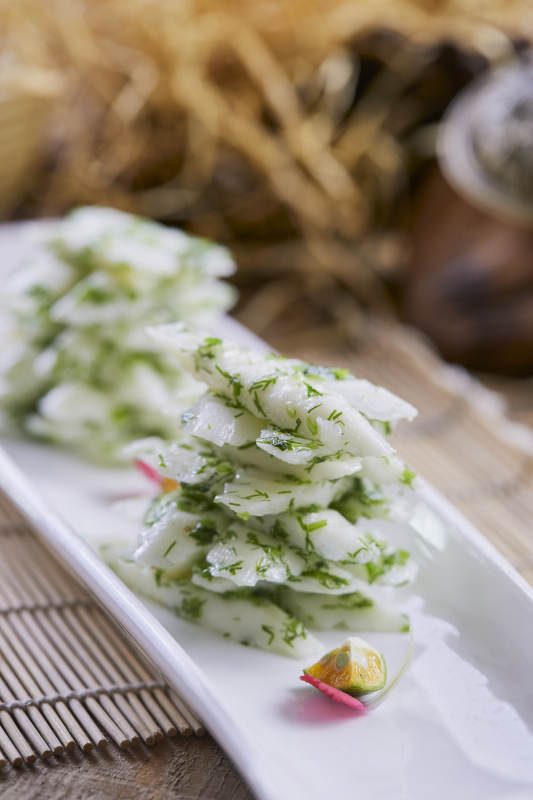 精美凉菜茴香山药图片