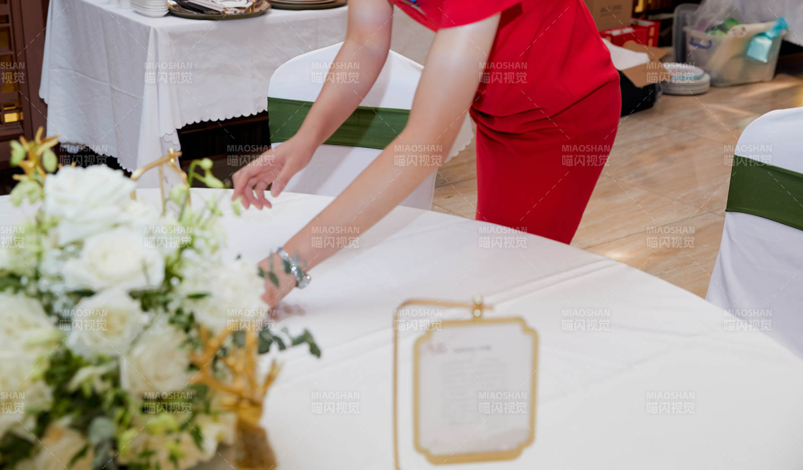 中餐餐桌礼仪与服务图片