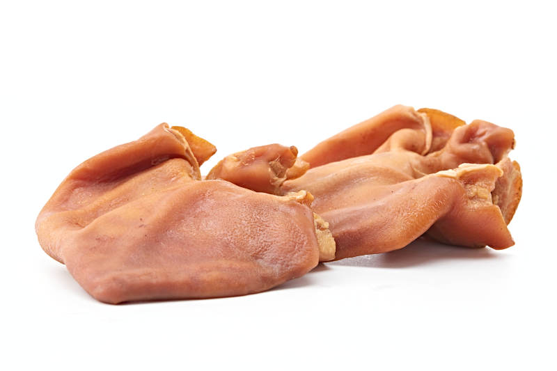 熟食整只熏卤猪耳朵图片