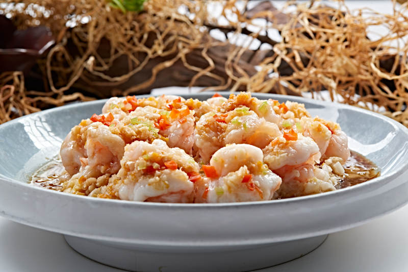 酸菜烧大虾球图片
