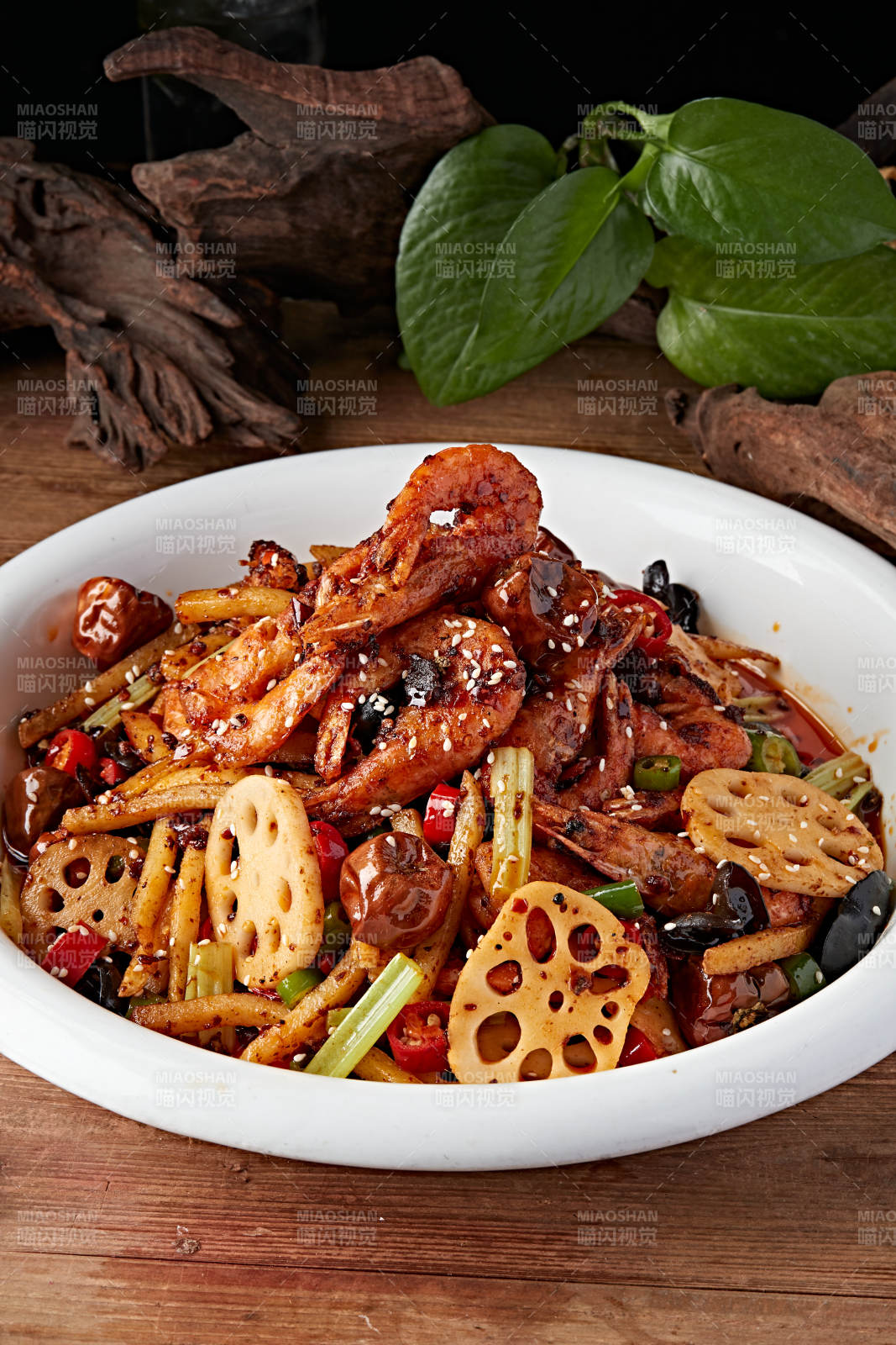 川味麻辣香锅虾图片