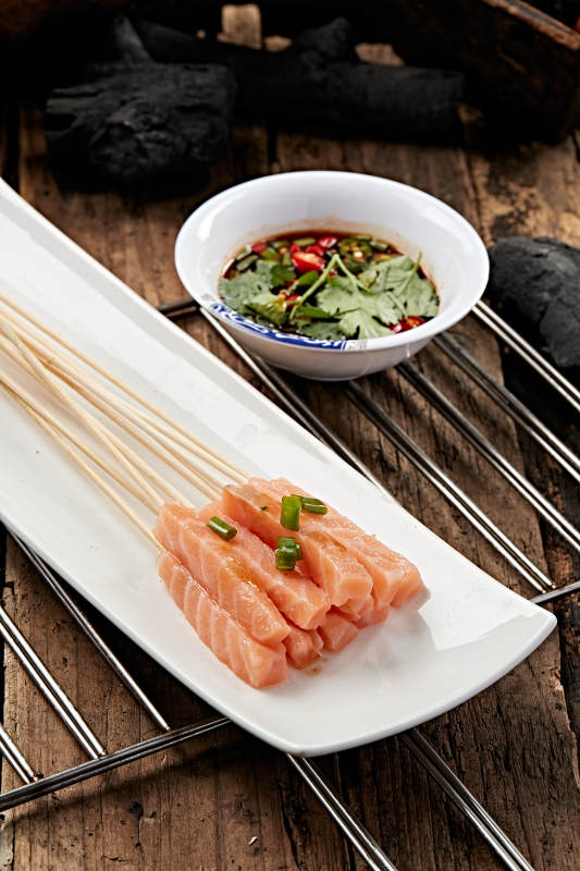 成都串串刺身三文鱼图片