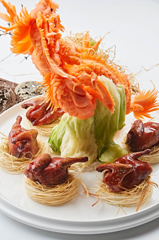 金牌烤乳鸽图片