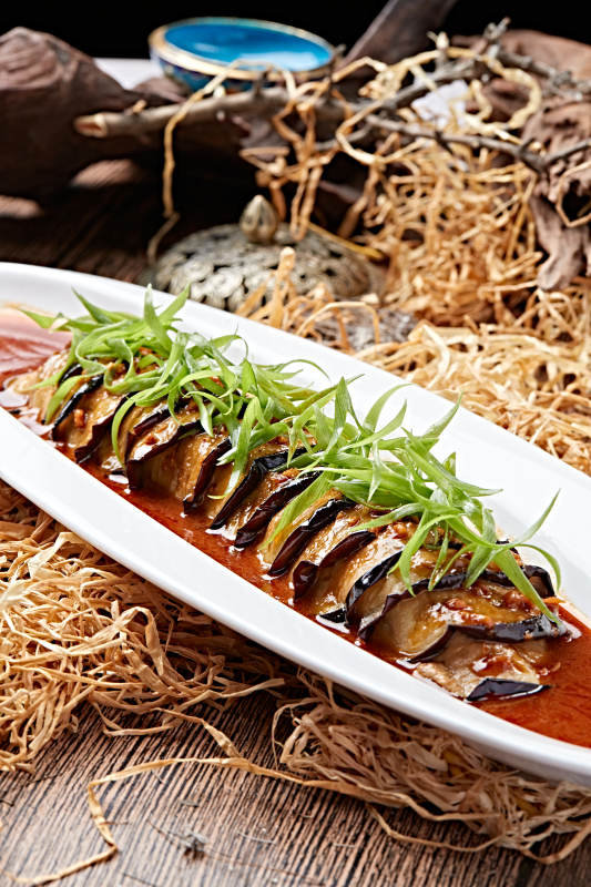 红油川香鱼香茄子图片