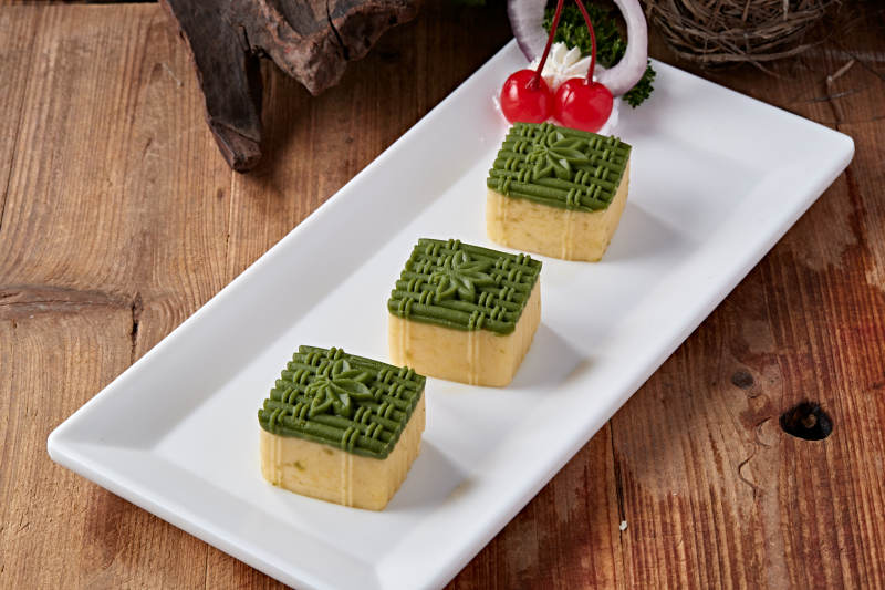 茶餐抹茶豆泥糕图片