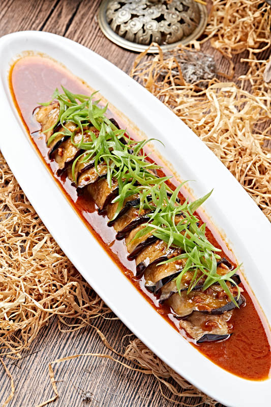 红油川香鱼香茄子图片