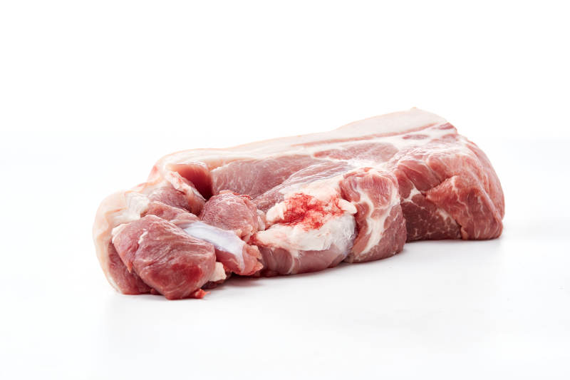 检疫合格的屠宰生鲜猪肉图片