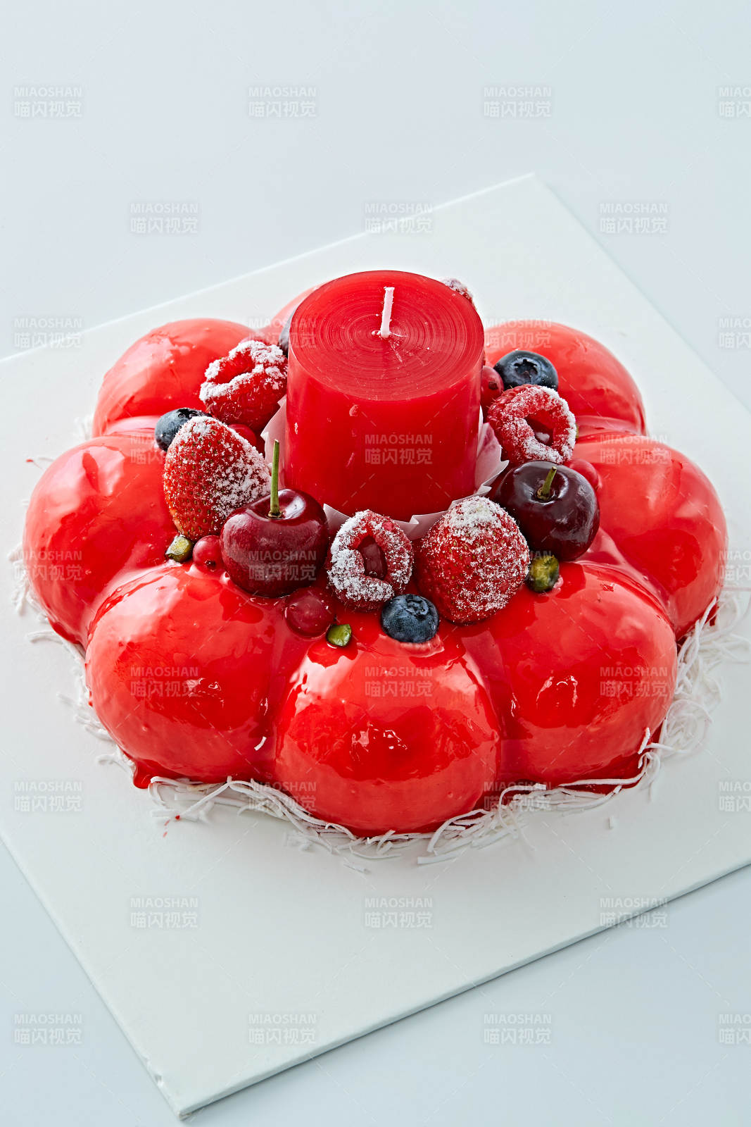 鲜果斯特芬妮法式荔枝味鲜奶蛋糕图片