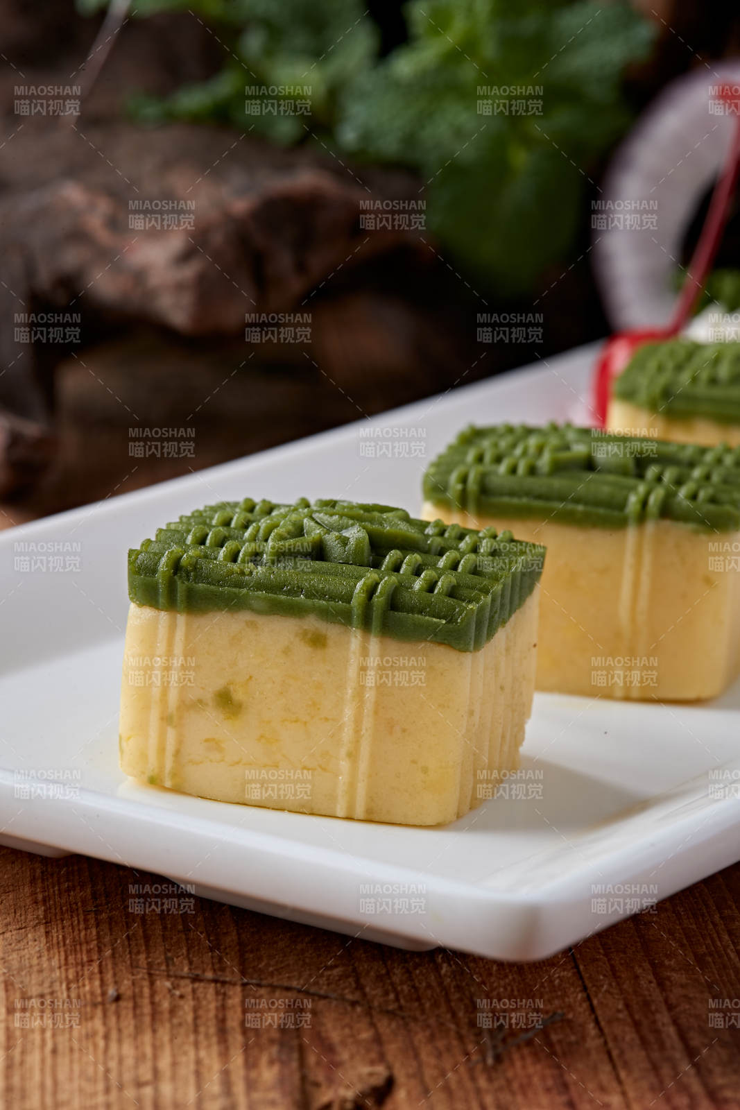 茶餐抹茶豆泥糕图片