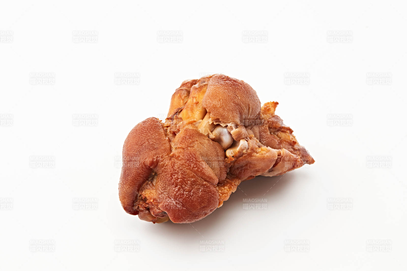 美味熏酱猪蹄图片