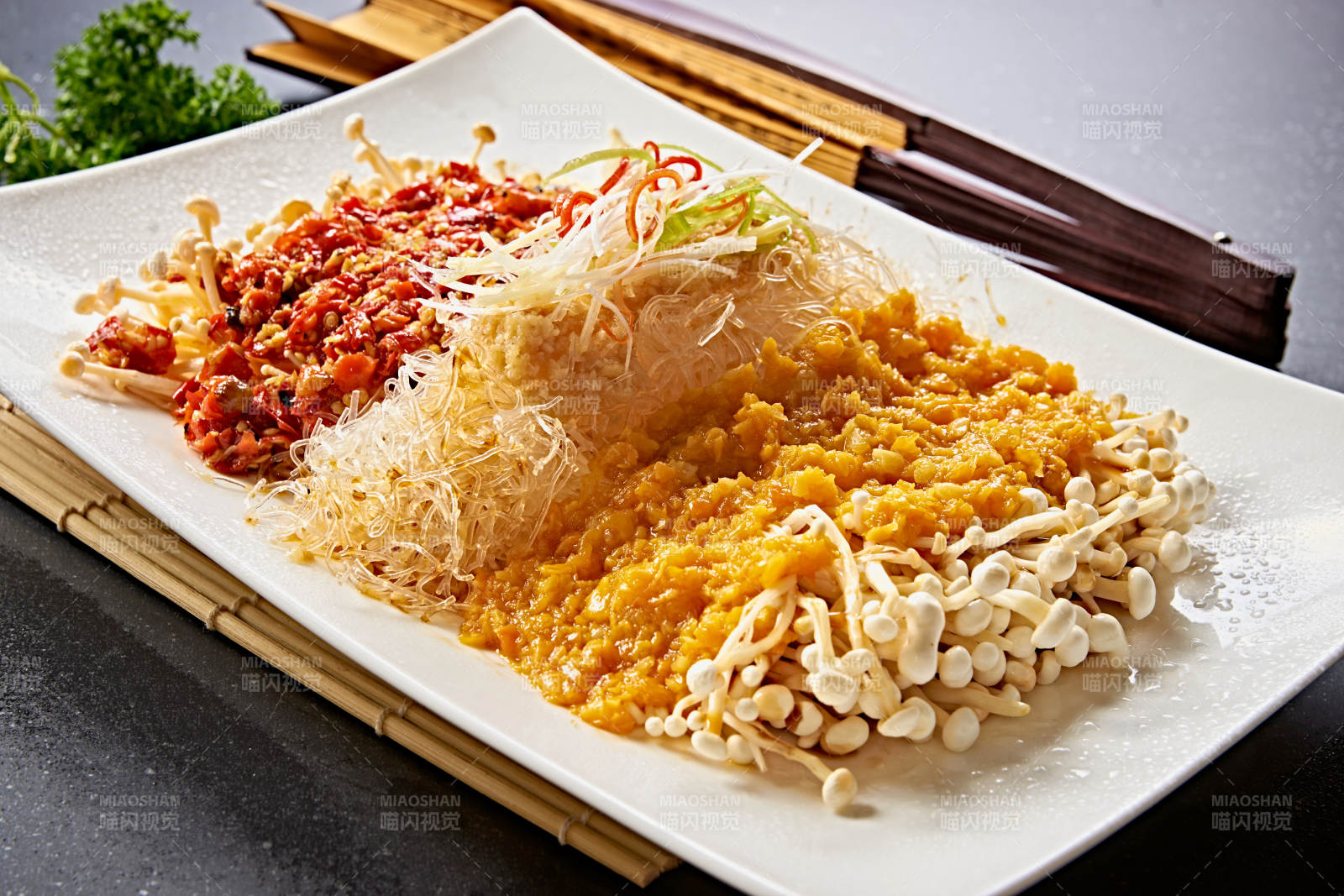 香蒸双椒粉丝金针菇图片