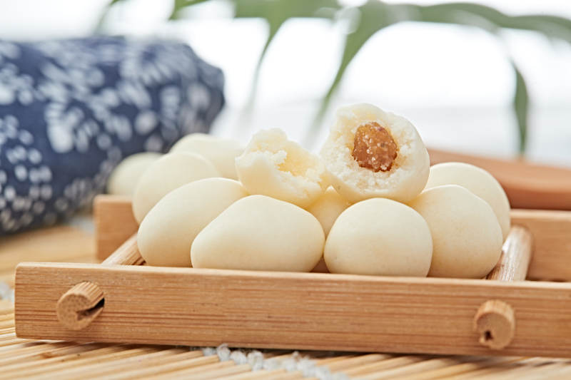 浓香甜美滋味浓郁的蒙族牛奶制品特写图片