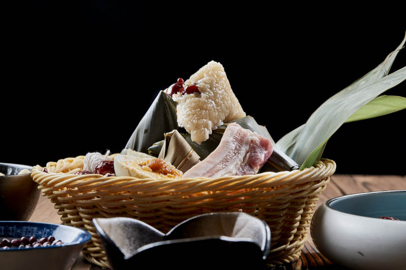 端午节的粽子和原材料图片