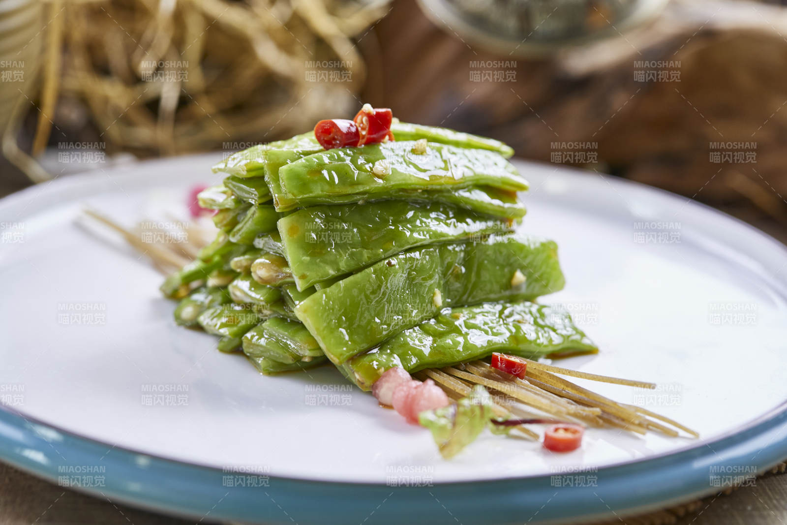 美味凉菜卤醸蜜豆图片
