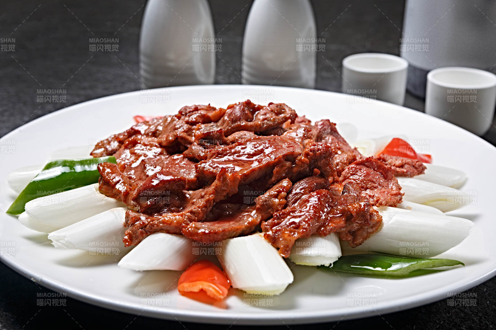 长山药配黑椒牛柳片图片