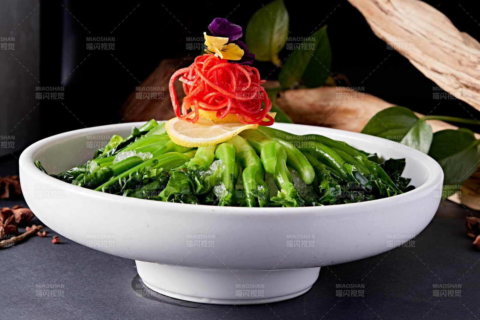 冰镇白灼芥蓝图片