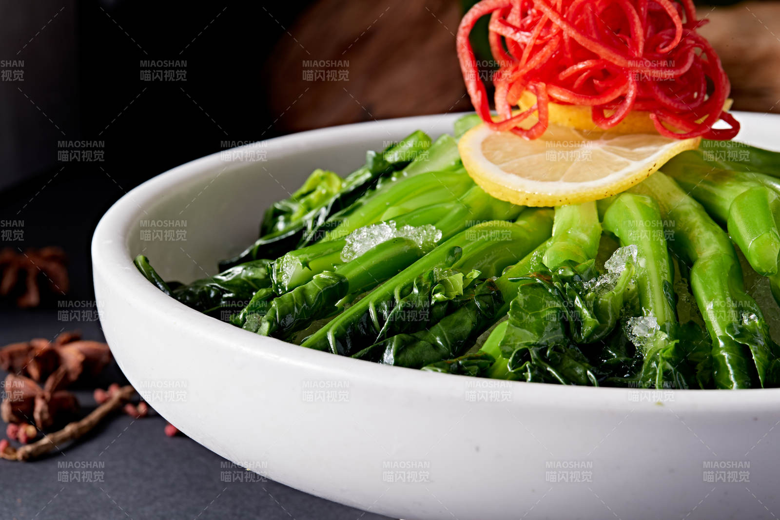 冰镇白灼芥蓝图片