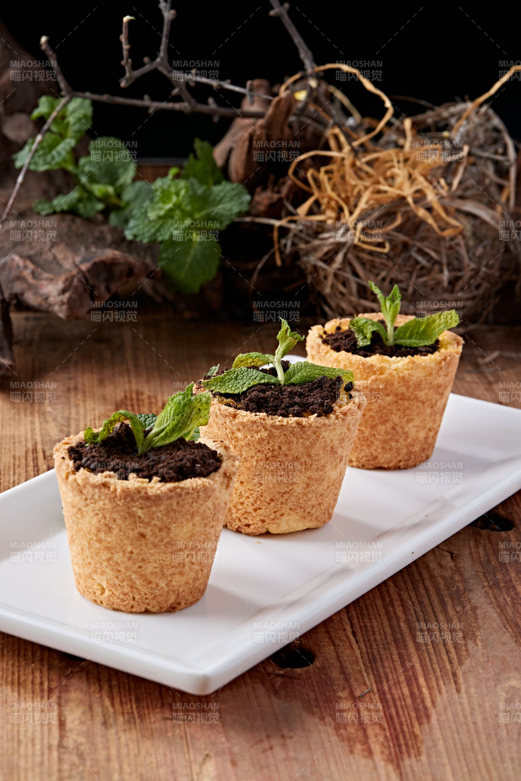 茶餐盆栽蛋挞巧克力冰激凌图片